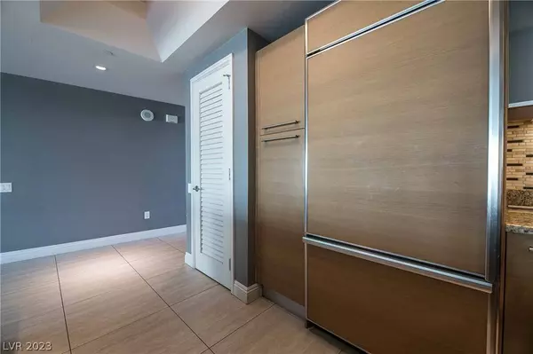 222 Karen Avenue #602, Las Vegas, NV 89109