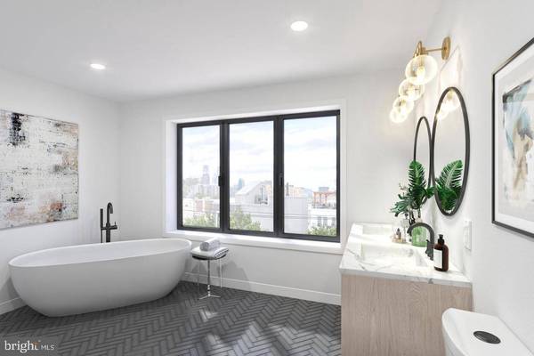 2825 CAMBRIDGE ST, Philadelphia, PA 19130