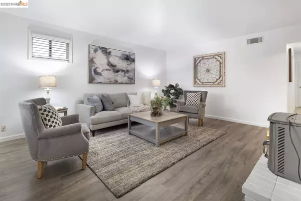 140 Alvarado Ave, Pittsburg, CA 94565