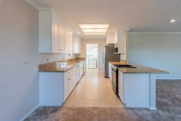 6850 Clara Lee AVE, San Diego, CA 92120