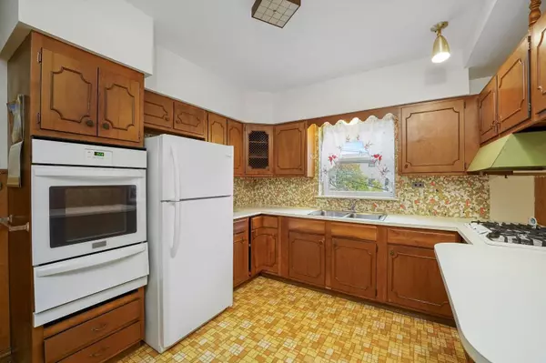 3362 N NARRAGANSETT Avenue, Chicago, IL 60634