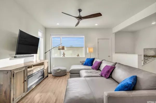 1546 E TALO CT, Salt Lake City, UT 84106