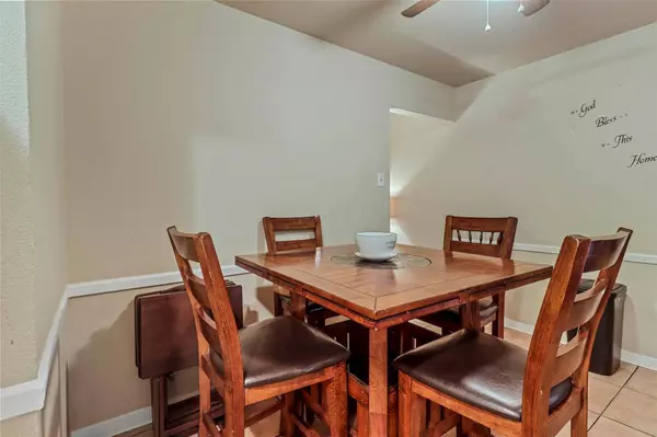 208 Alpine Court, Irving, TX 75060