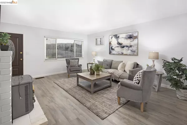 140 Alvarado Ave, Pittsburg, CA 94565