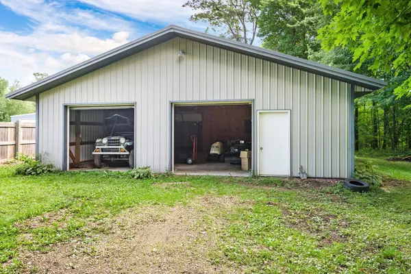 N2316 US Highway 63, Hager City, WI 54014