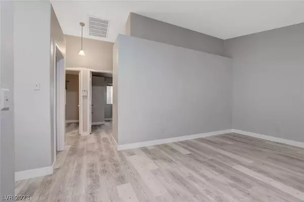 6620 Mount Dutton Drive, Las Vegas, NV 89156