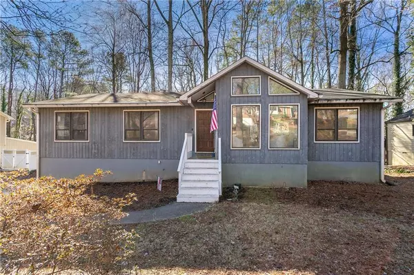 1692 Hillside ST, Marietta, GA 30066