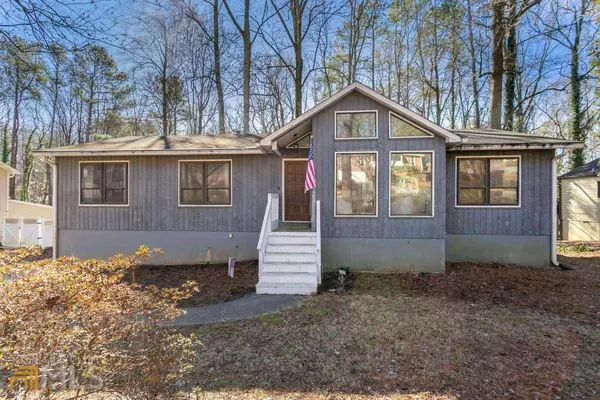 1692 Hillside ST, Marietta, GA 30066