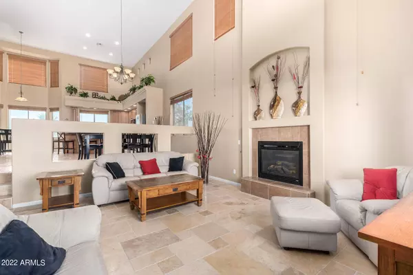 42275 W BRAVO Drive, Maricopa, AZ 85138