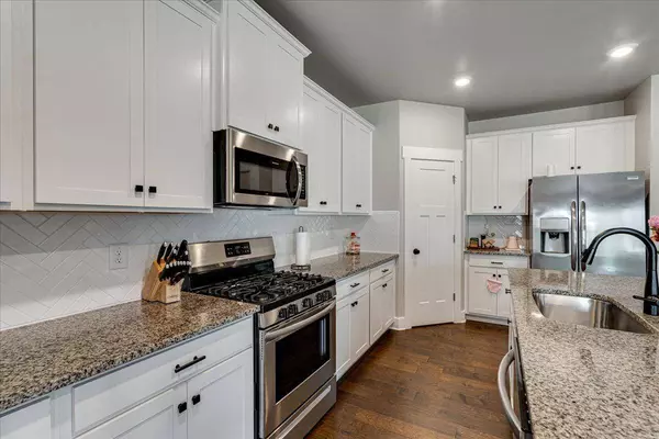 7584 Highborne Ln, Ooltewah, TN 37363