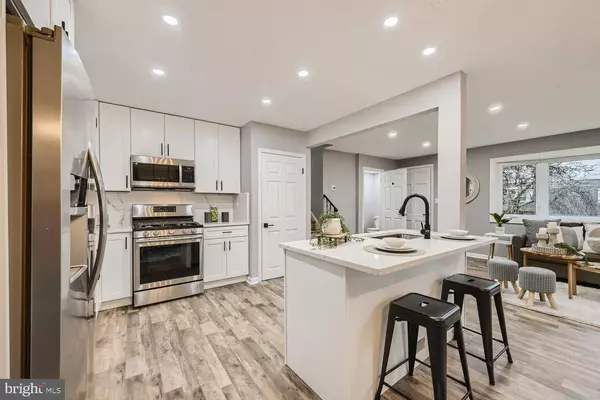 232 DAWSON DR, Cockeysville, MD 21030