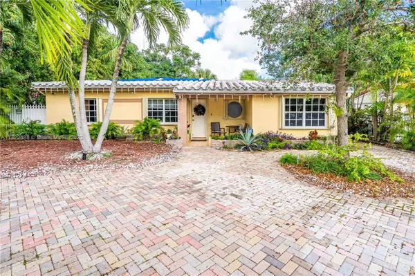 18401 NE 19th Ct, North Miami Beach, FL 33179