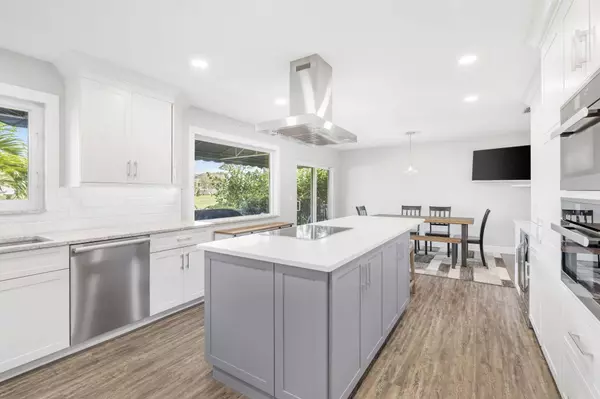 18149 SE Fairview CIR, Jupiter, FL 33469