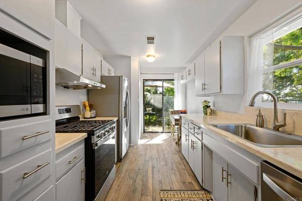 2525 Pheasant DR, San Diego, CA 92123