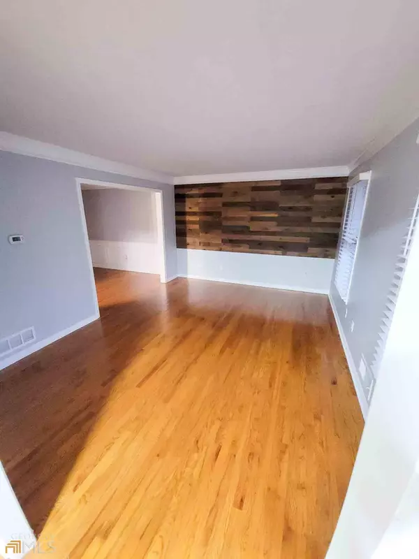 1171 Bailing DR, Lawrenceville, GA 30043