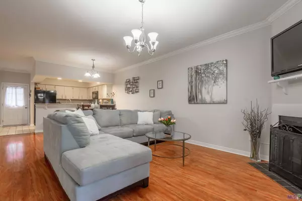 12334 S HARRELLS FERRY RD #8-D, Baton Rouge, LA 70816