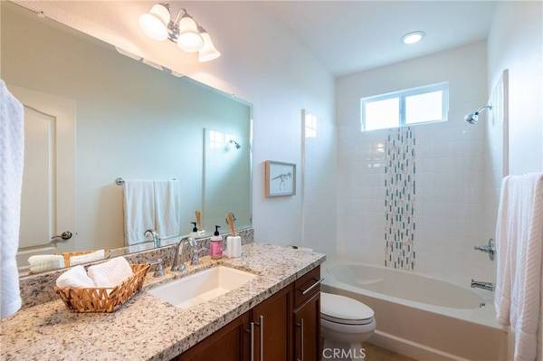 712 Apple Tree WAY, Santa Maria, CA 93455