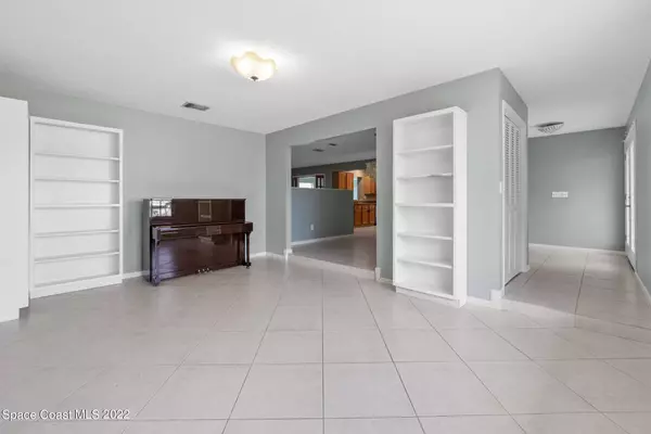 108 Uranus Court, Indialantic, FL 32903