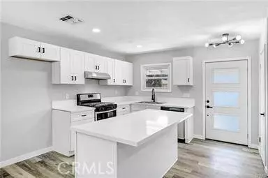 3399 Toulon CT, Riverside, CA 92501