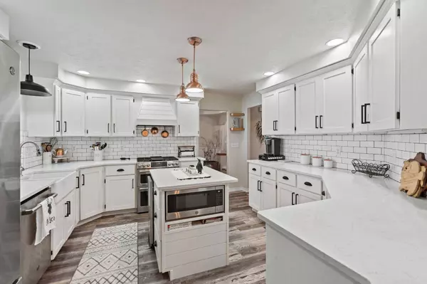 8314 S Brayton Rd, Medical Lake, WA 99022