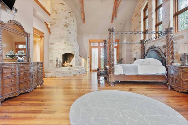 2526 LONGTAIL BEACH Lane - Village of Suamico, Suamico, WI 54173-8035