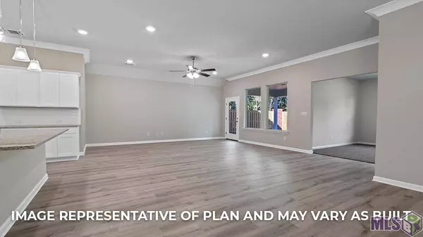 5543 HERON LANDING DR, Baton Rouge, LA 70816