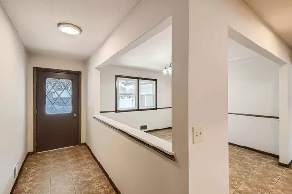 1261 North CT, New Brighton, MN 55112