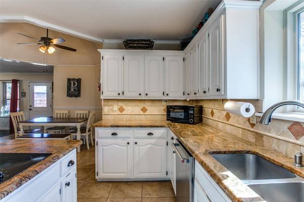 212 Jeb Court, Coppell, TX 75019