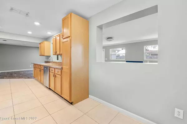 108 Uranus Court, Indialantic, FL 32903