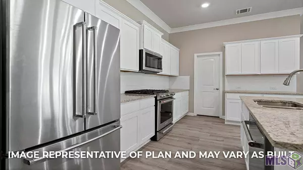 5543 HERON LANDING DR, Baton Rouge, LA 70816