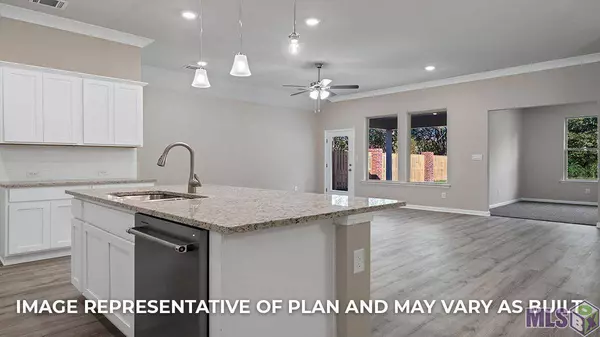 5451 HERON LANDING DR, Baton Rouge, LA 70816