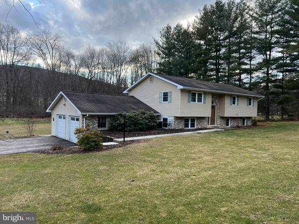 89 PINE ST, Dillsburg, PA 17019