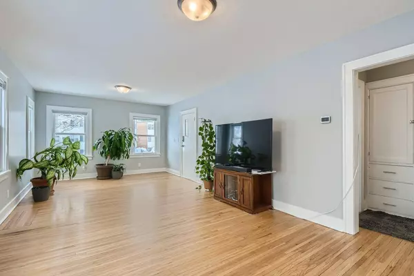 3746 Girard AVE N, Minneapolis, MN 55412