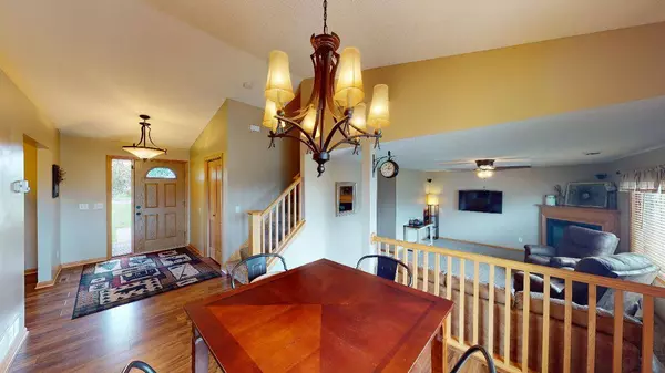 11512 284th AVE NW, Zimmerman, MN 55398