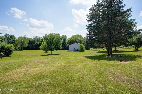 Cate Byrd Rd, Kodak, TN 37764