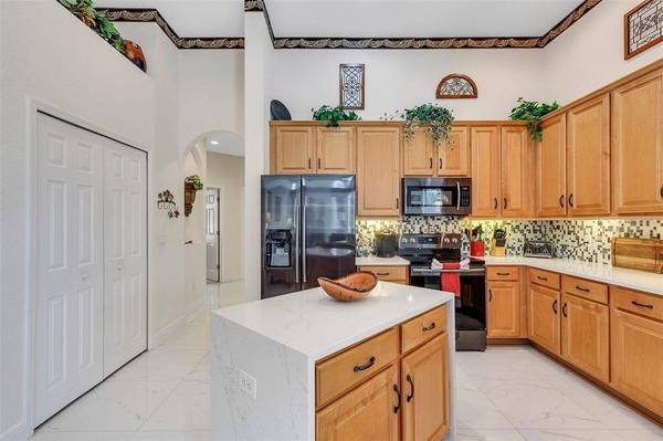 141 BIRKDALE ST, Davenport, FL 33897