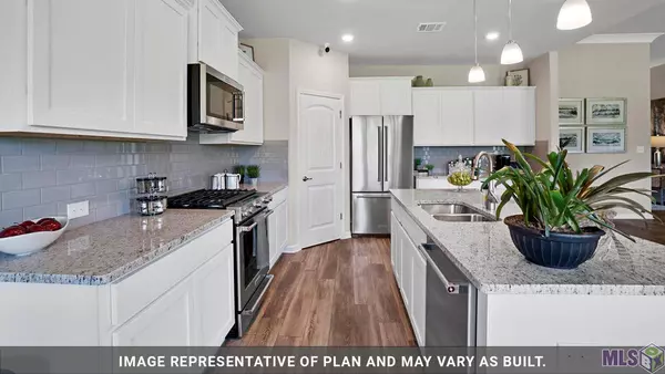 5503 HERON LANDING DR, Baton Rouge, LA 70816