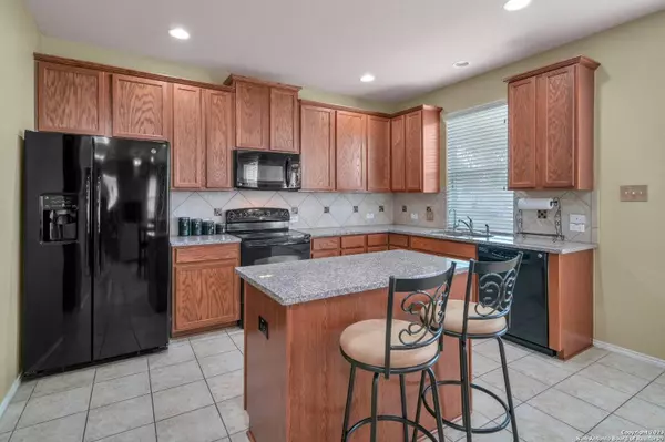 2947 THUNDER GULCH, San Antonio, TX 78245-3386