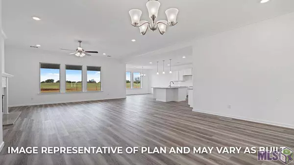 5451 HERON LANDING DR, Baton Rouge, LA 70816