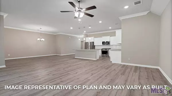 5451 HERON LANDING DR, Baton Rouge, LA 70816