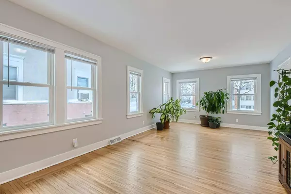 3746 Girard AVE N, Minneapolis, MN 55412