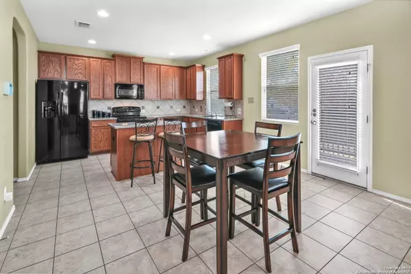 2947 THUNDER GULCH, San Antonio, TX 78245-3386