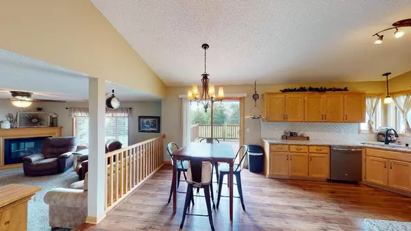 11512 284th AVE NW, Zimmerman, MN 55398