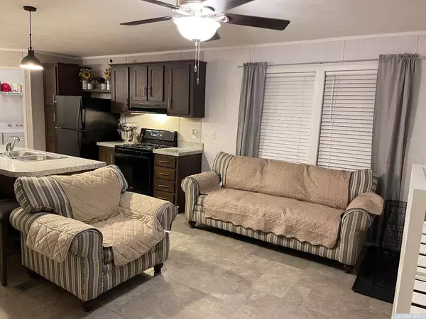 41 Ohio ST, Esopus, NY 12417