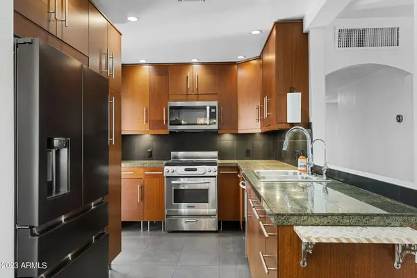 427 E OREGON Avenue, Phoenix, AZ 85012