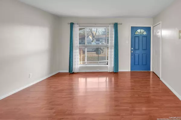 1065 RICHMOND DR, Schertz, TX 78154-2016