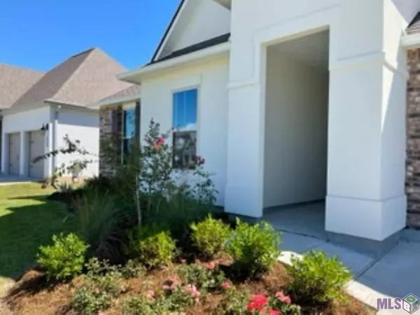 58835 ISLAND DR, Plaquemine, LA 70764