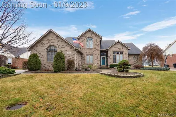 5040 VINEYARDS Boulevard, Sterling Heights, MI 48314