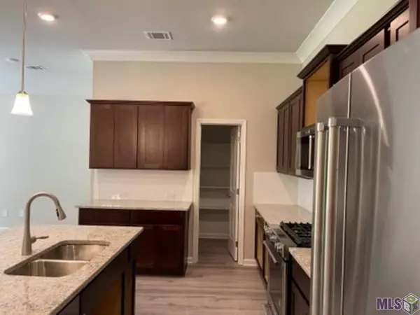 58835 ISLAND DR, Plaquemine, LA 70764