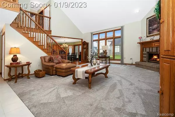 5040 VINEYARDS Boulevard, Sterling Heights, MI 48314